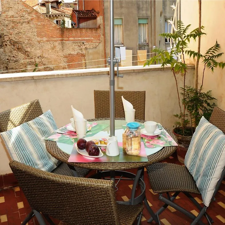 B&B Arabesque Venice 3*,